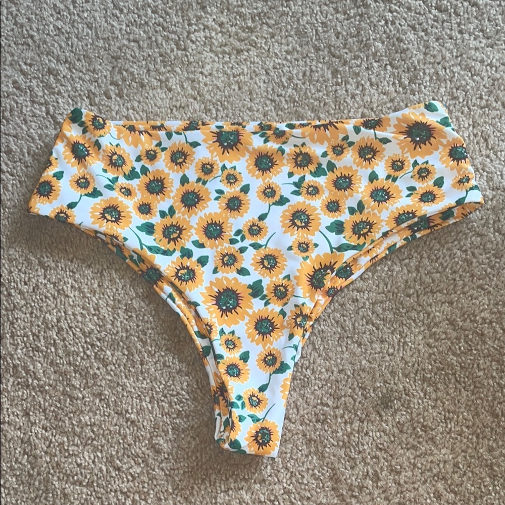 Sunflower Print Bikini Bottoms size medium floral sunflower high waisted bikini